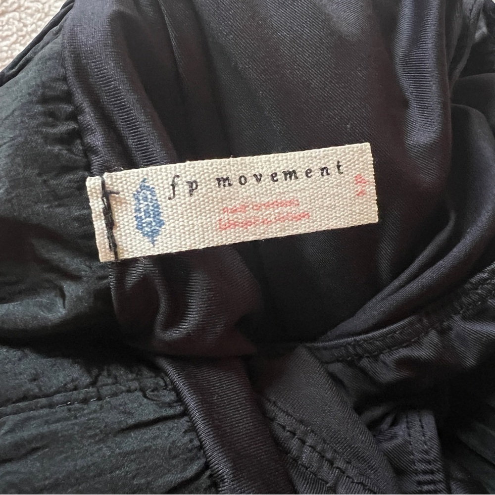 Free People Movement Way Home Shorts S Black Built In Brief Yoga Lounge Active - Picture 8 of 10